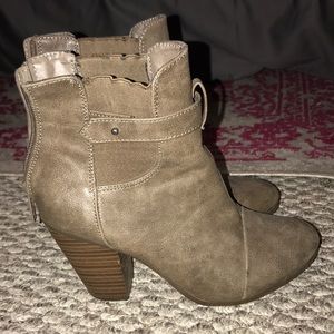 size 8 booties